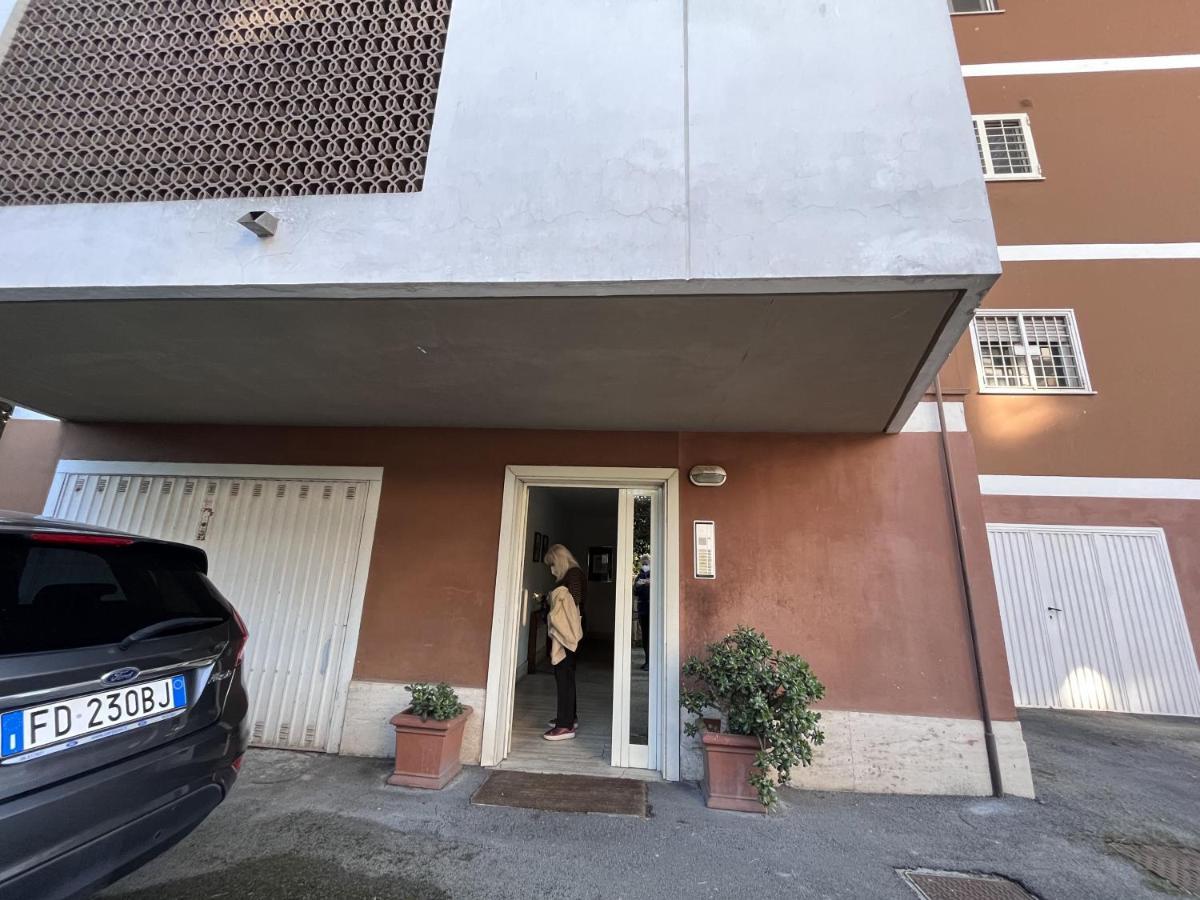 Monolocale A Mostacciano Lejlighed Rom Eksteriør billede