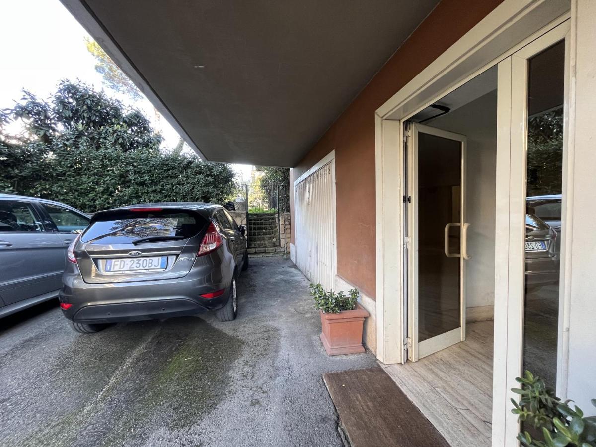 Monolocale A Mostacciano Lejlighed Rom Eksteriør billede